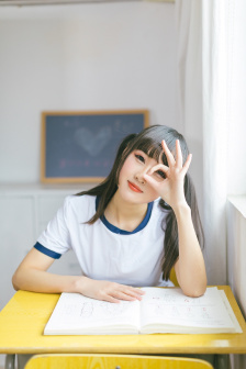 小莹客厅激情46章至50章视频
